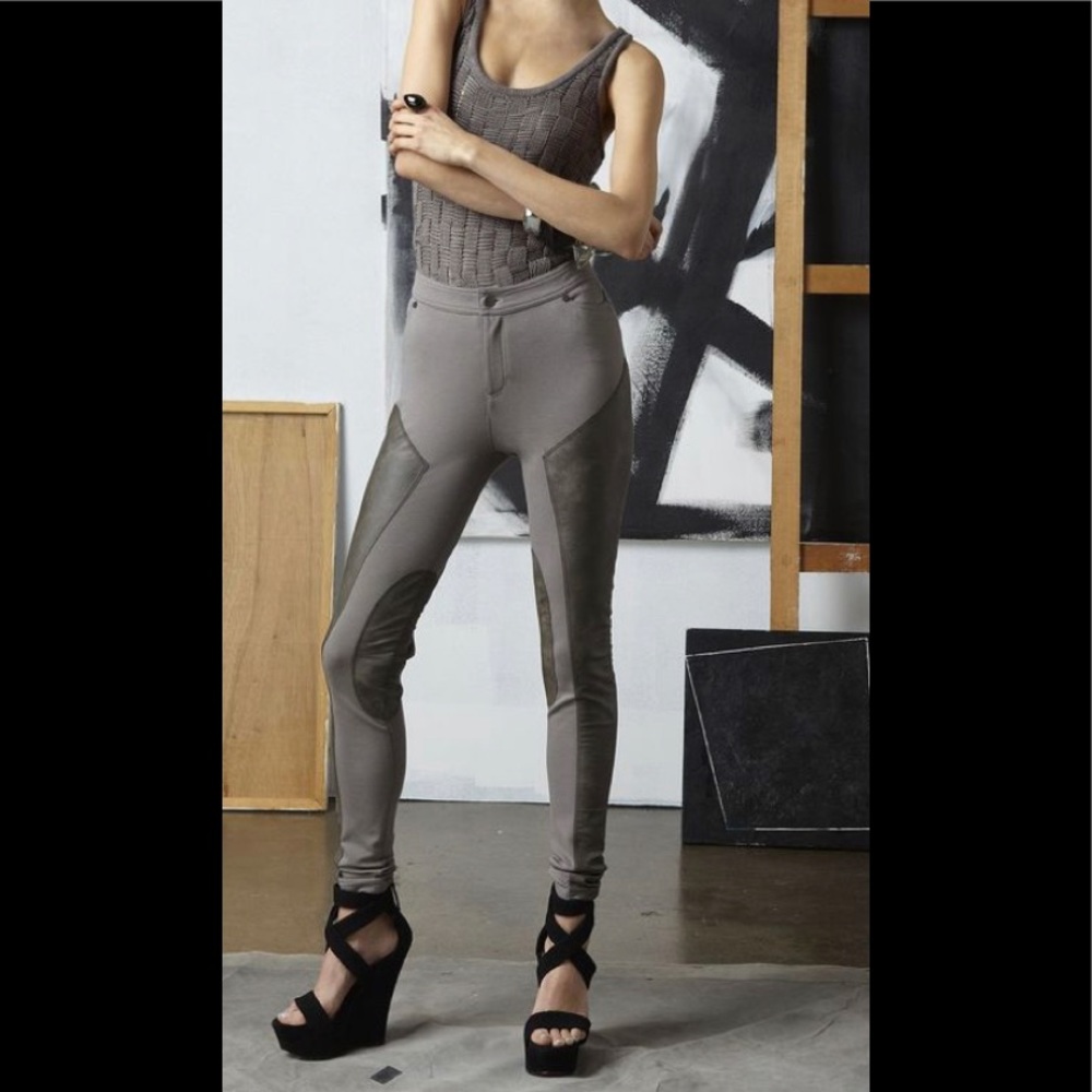 Doo Ri pants